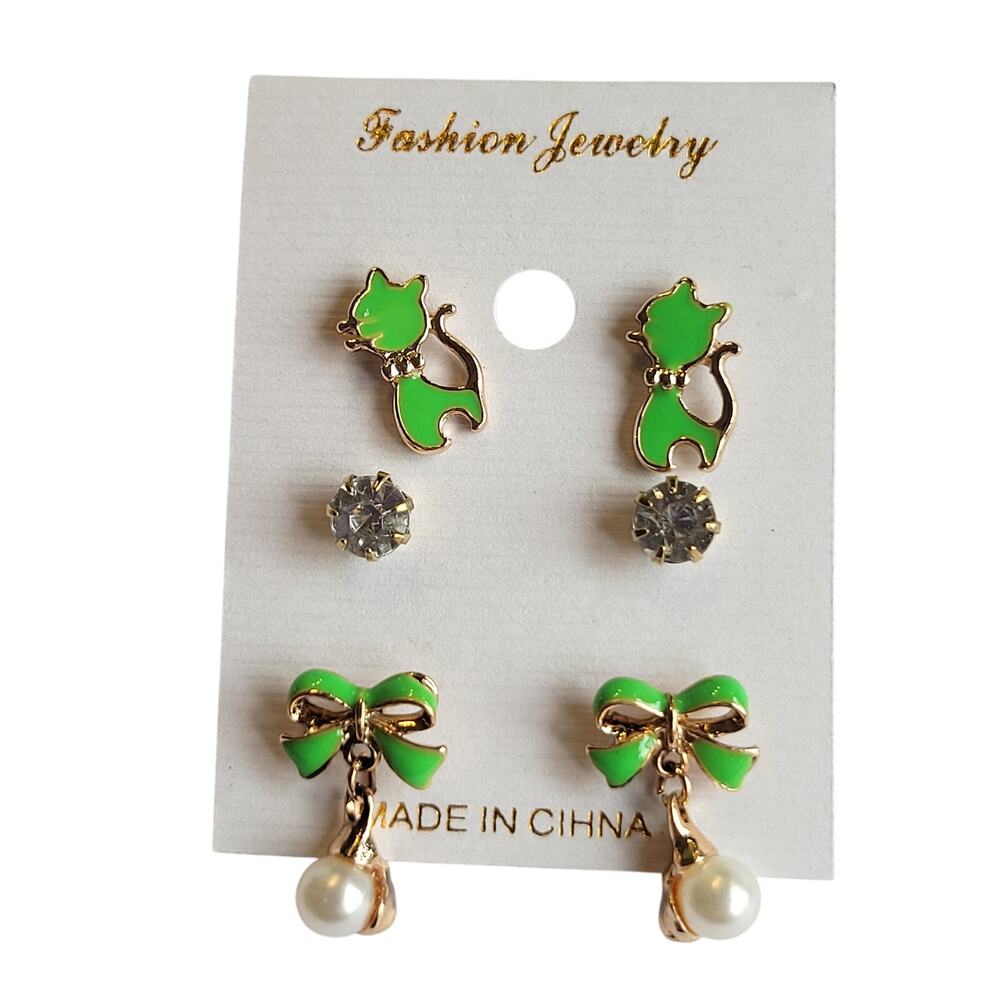 Green Cat Stud Earrings Set Crystal Studs & Bow Pearl Drop Pair 3 Pairs Gift Bag